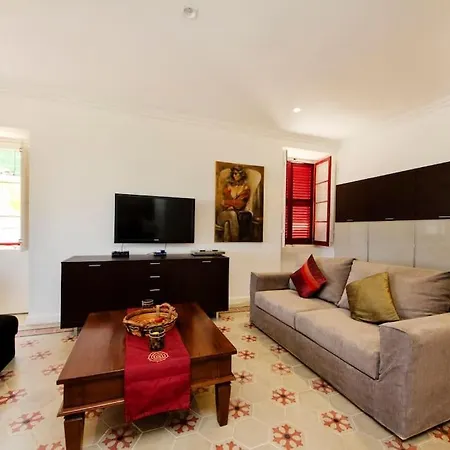 Ag3 - Large, Bright And Stylish Appartement *